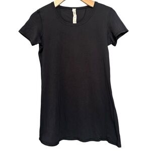 Lululemon Women’s Sz 4 Black Cotton Blend Slim Git Crewneck Short Sleeve T-Shirt
